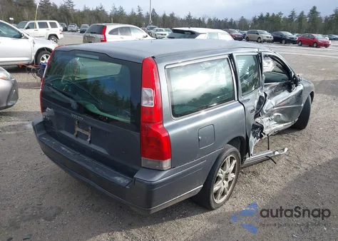 2006 Volvo V70 2.4 from USA, damaged, VIN YV1SW612562587149